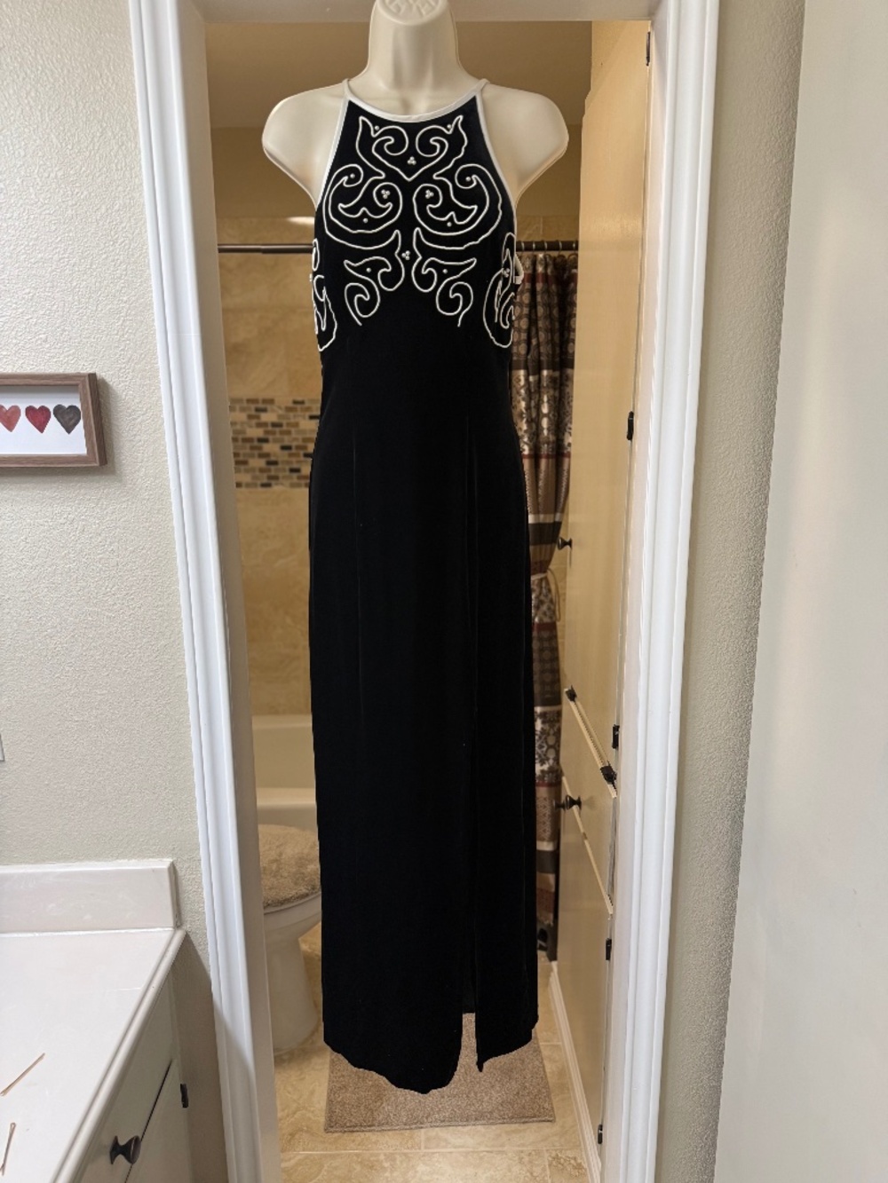 Black Velvet Halter Giwn with pestle and white piping